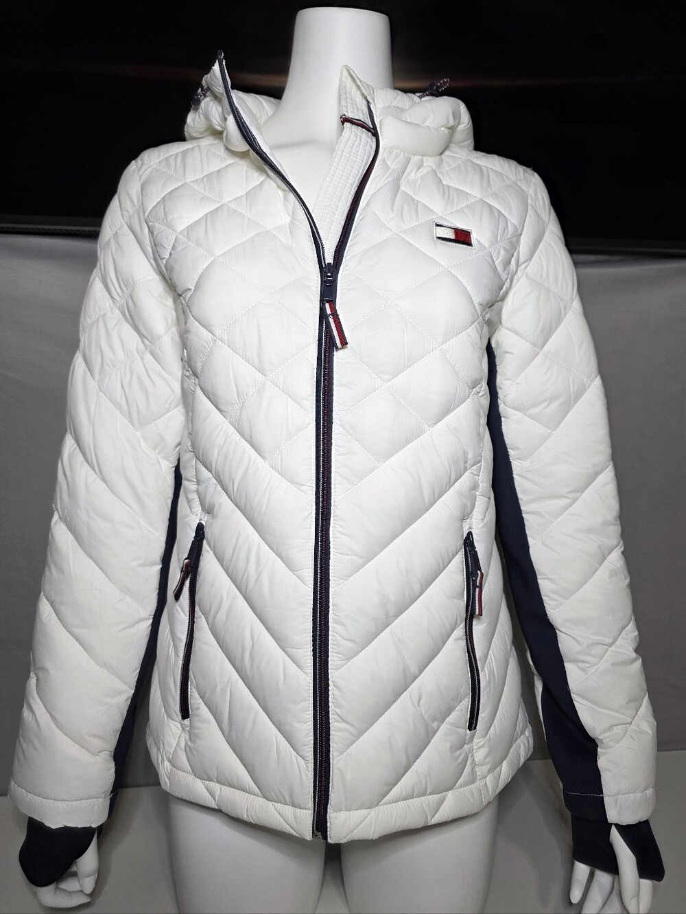 Tommy Hilfiger Women's Packable Hooded Quilted Puffer Jacket Size Small